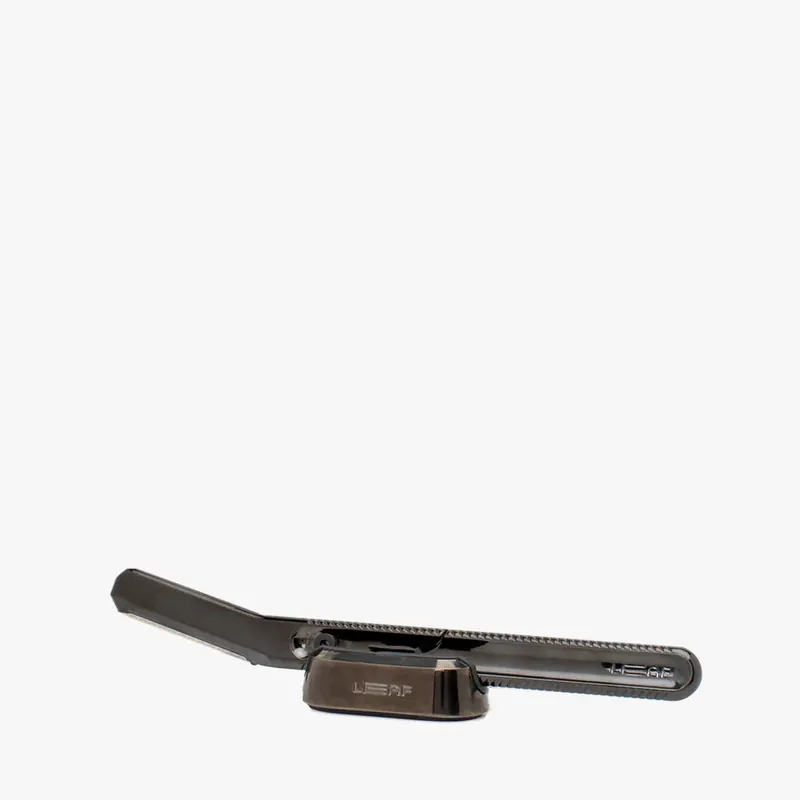 The Leaf Dermaplaner Kit – Mercury Ausverkauf